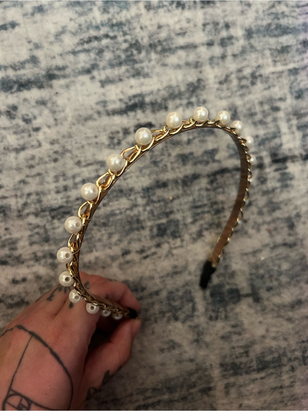 Gold Chain Headband With Pearl Accents